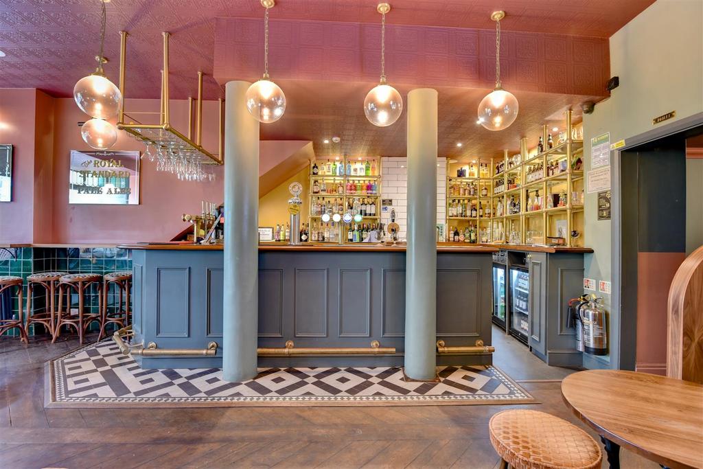 Bar