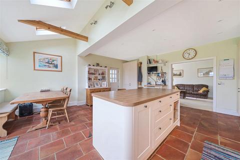 4 bedroom semi-detached house for sale, Trull, Taunton