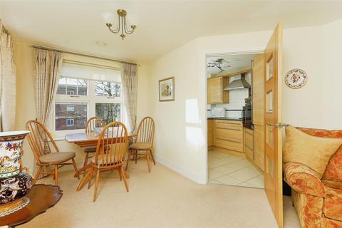 2 bedroom apartment for sale, Dugdale Court, Coventry Road, Coleshill, Birmingham, B46 3AT