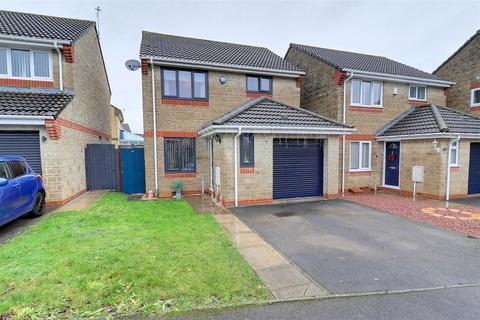 8 Forbes Close, Abbeymead, Gloucester, GL4 5GE