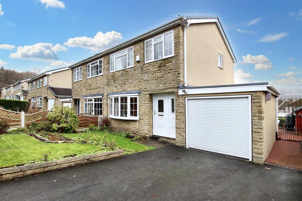 Fleminghouse Lane, Almondbury, Huddersfield, HD5 8UB 3 bed semi