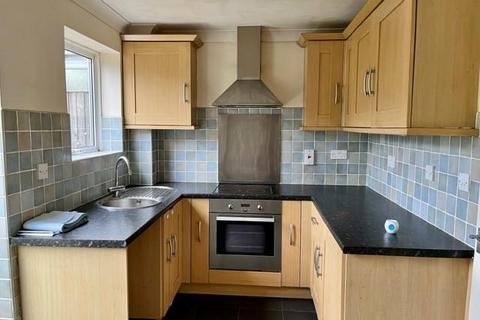 46 Penenden, New Ash Green, Longfield, DA3 8LS