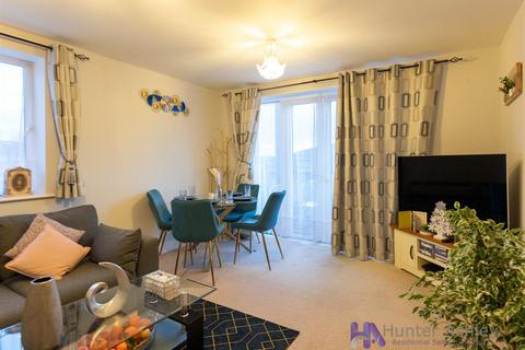 2 bedroom flat for sale, Millgate, High Wycombe HP11
