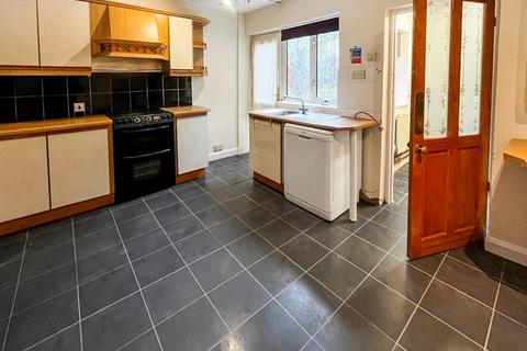 197 Edenhurst Road, Birmingham, B31 4PP