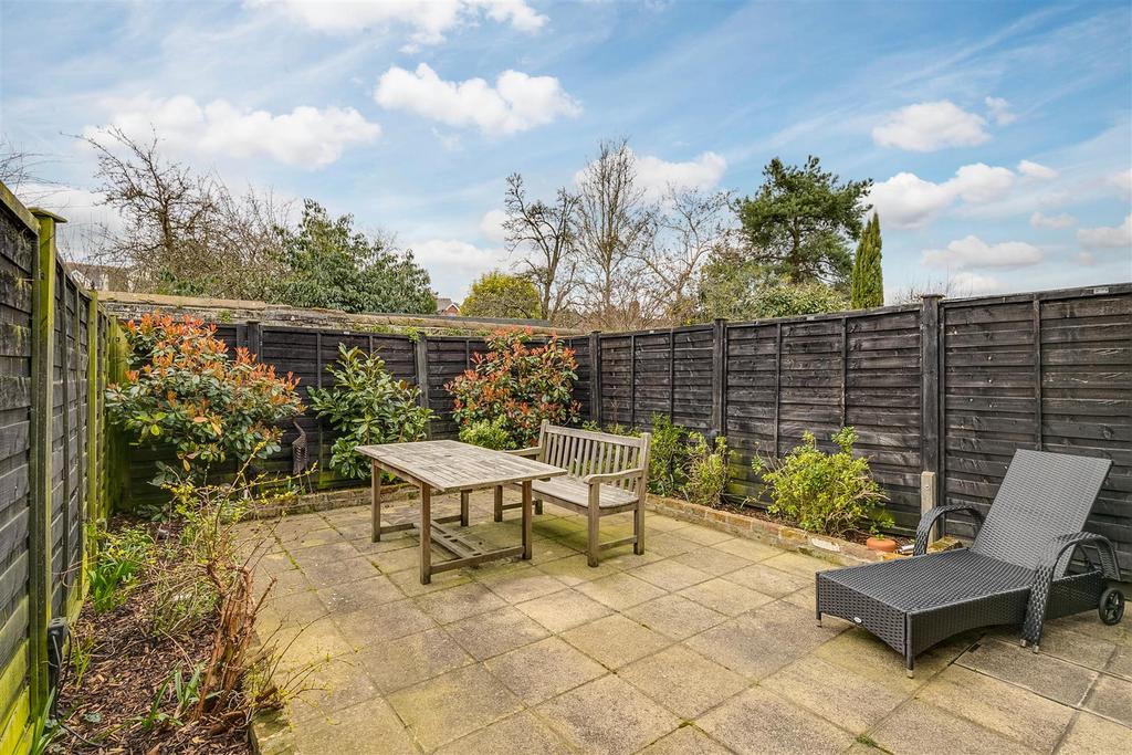 Duke Road, W4 - FOR SALE