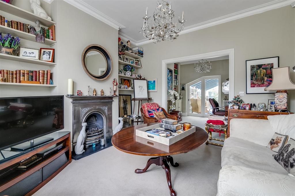 Duke Road, W4 - FOR SALE