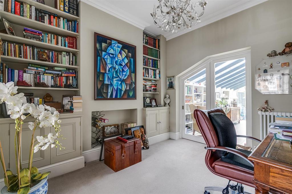 Duke Road, W4 - FOR SALE