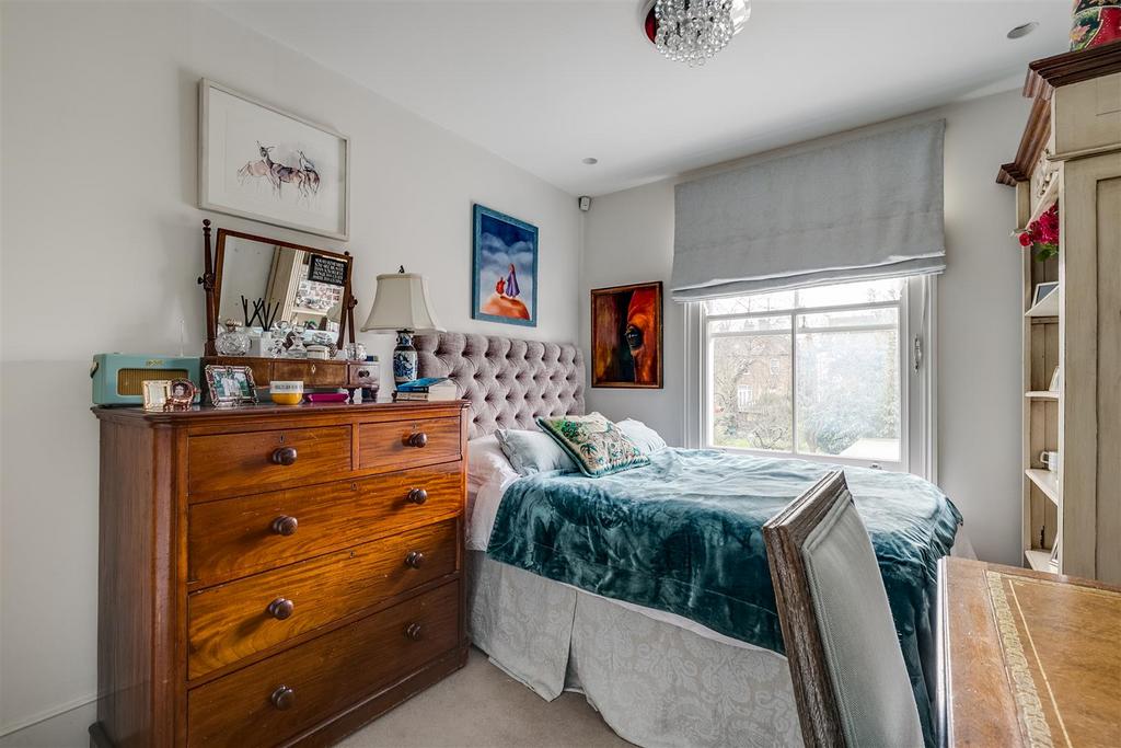 Duke Road, W4 - FOR SALE