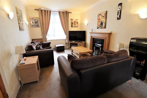 4 bedroom terraced house for sale, Lower West Avenue, Barnoldswick, BB18