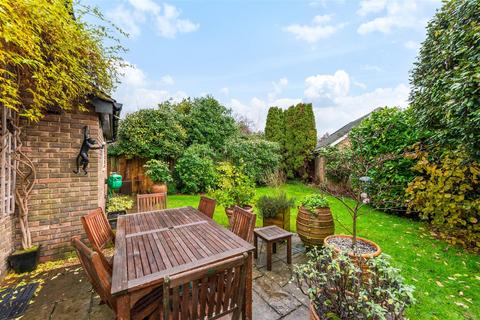 23 Mill Road, Dunton Green, Sevenoaks, TN13 2UZ
