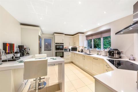 23 Mill Road, Dunton Green, Sevenoaks, TN13 2UZ