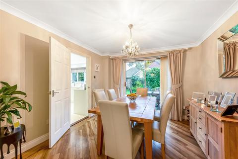 23 Mill Road, Dunton Green, Sevenoaks, TN13 2UZ