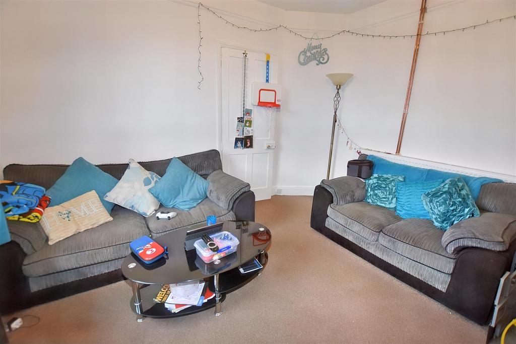 Higher Penponds Road, Higher Penponds, Camborne 3 bed terraced house