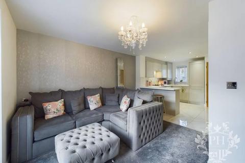 28 Buckthorn Grove, Middlesbrough, TS8 9BF