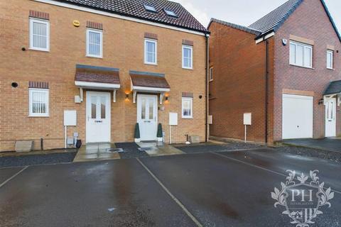 28 Buckthorn Grove, Middlesbrough, TS8 9BF