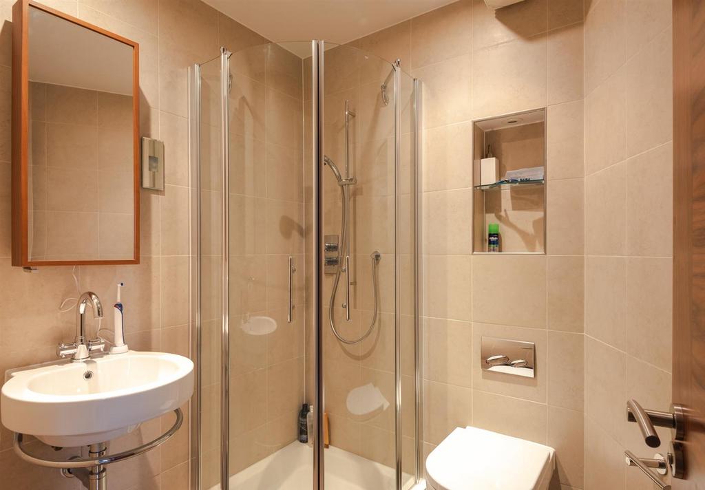 605 9b Clerkenwell Road 15.jpg