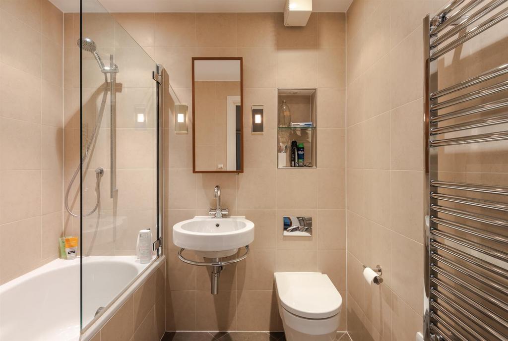 605 9b Clerkenwell Road 16.jpg