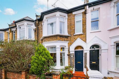 11 Greville Road, London, E17 9HG