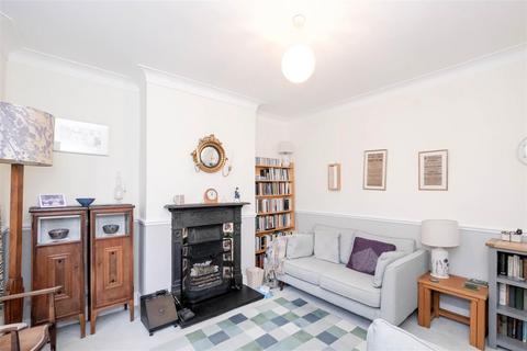 11 Greville Road, London, E17 9HG