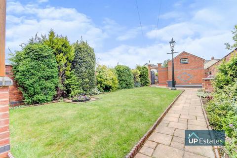 5 bedroom semi-detached house for sale, Binley Road, Stoke Green, Coventry
