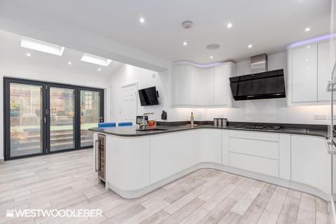 31 Heathgate, Hertford Heath, Hertford, SG13 7PL