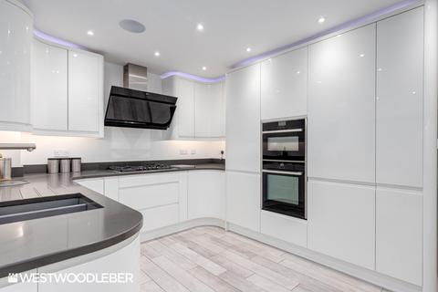31 Heathgate, Hertford Heath, Hertford, SG13 7PL