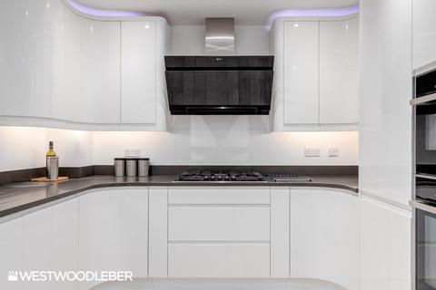 31 Heathgate, Hertford Heath, Hertford, SG13 7PL