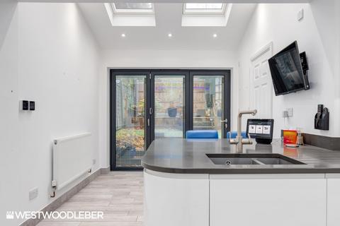 31 Heathgate, Hertford Heath, Hertford, SG13 7PL