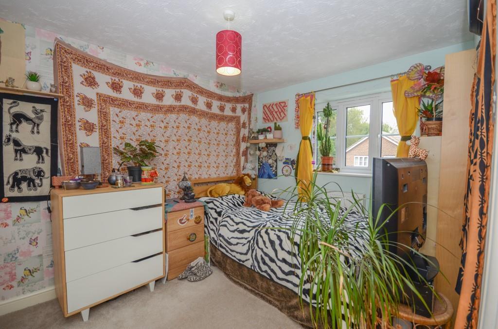 Bedroom 2.jpg