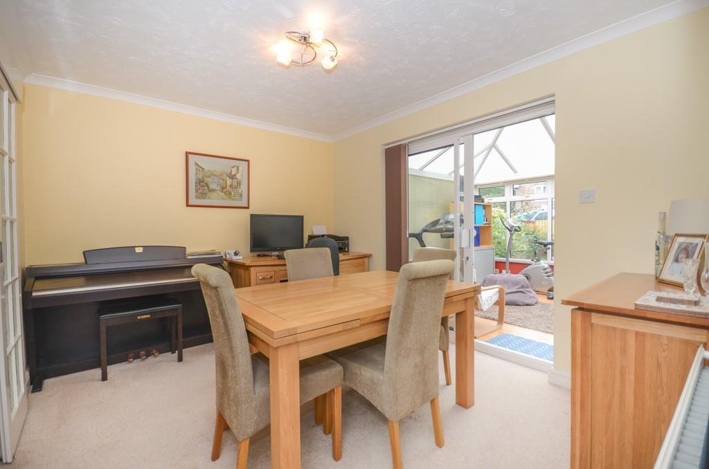 Dining room.jpg