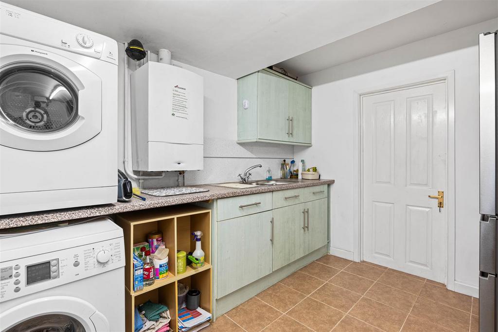 Desford - Utility room.jpg