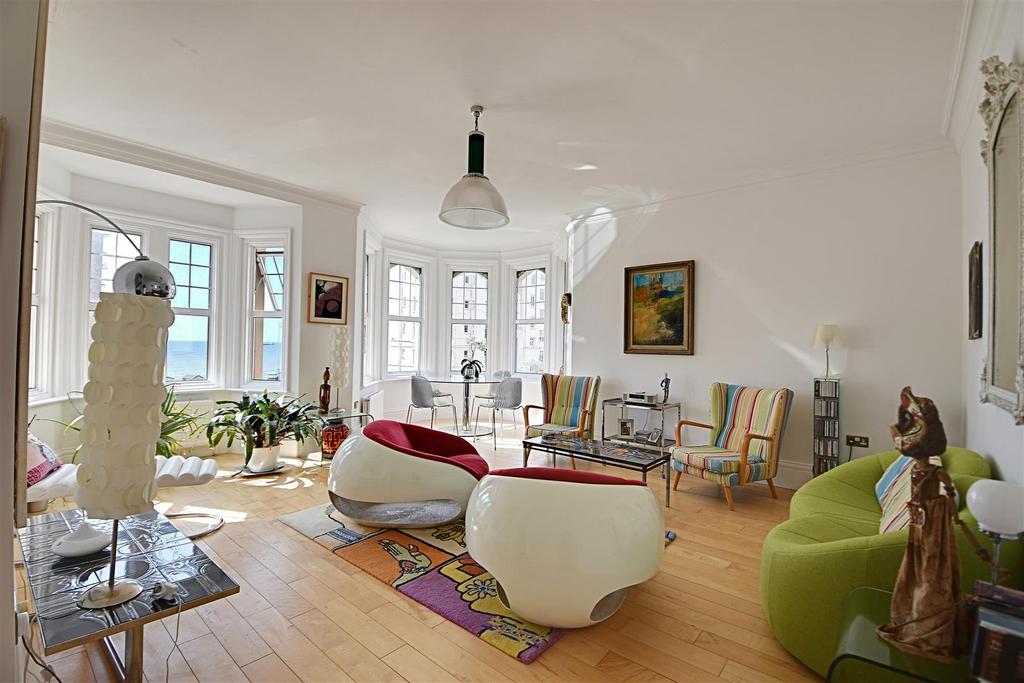 Dorset Road South, BexhillOnSea 5 bed detached house for sale £595,000