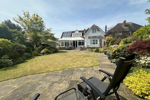 4 bedroom detached house for sale, Keith Road, Talbot Woods, Bournemouth, BH3