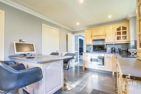 7 Archery Fields, Clacton-on-sea, CO15 6RB