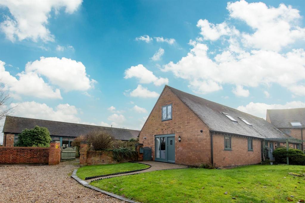 The Mill, Garden Hill Farm, Itchington, Southam 3 bed semi