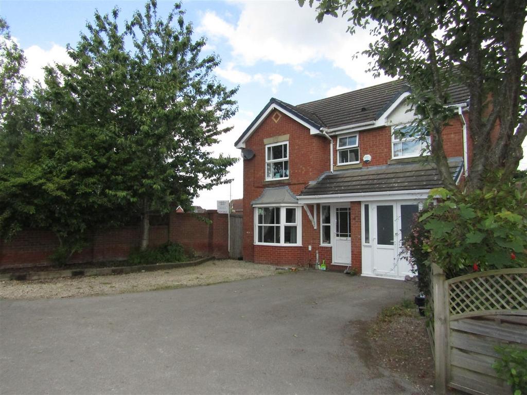 Hunters Row, Boroughbridge, York 4 bed detached house £349,950