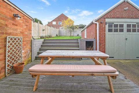 59 Mallory Road, Bishops Tachbrook, Leamington Spa, CV33 9QY