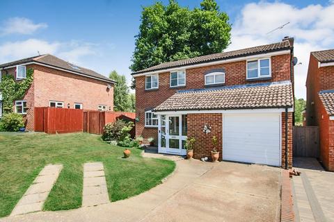 4 bedroom detached house for sale, The Martins, Crawley Down, RH10
