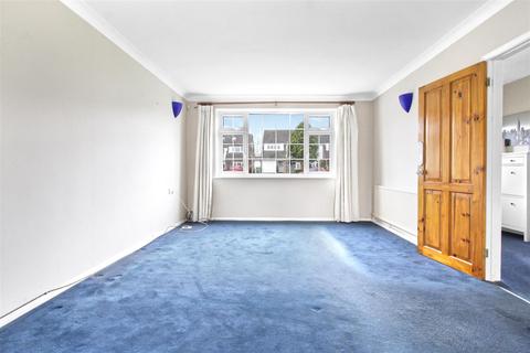20 Goffs Crescent, Goffs Oak, Waltham Cross, EN7 5JR