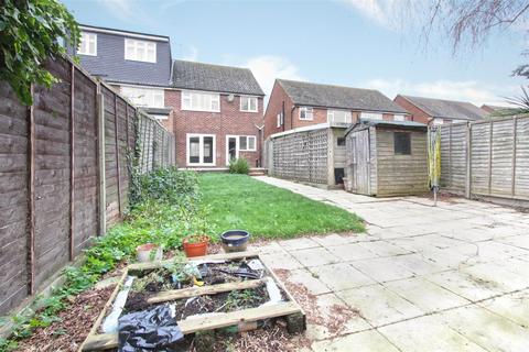 20 Goffs Crescent, Goffs Oak, Waltham Cross, EN7 5JR