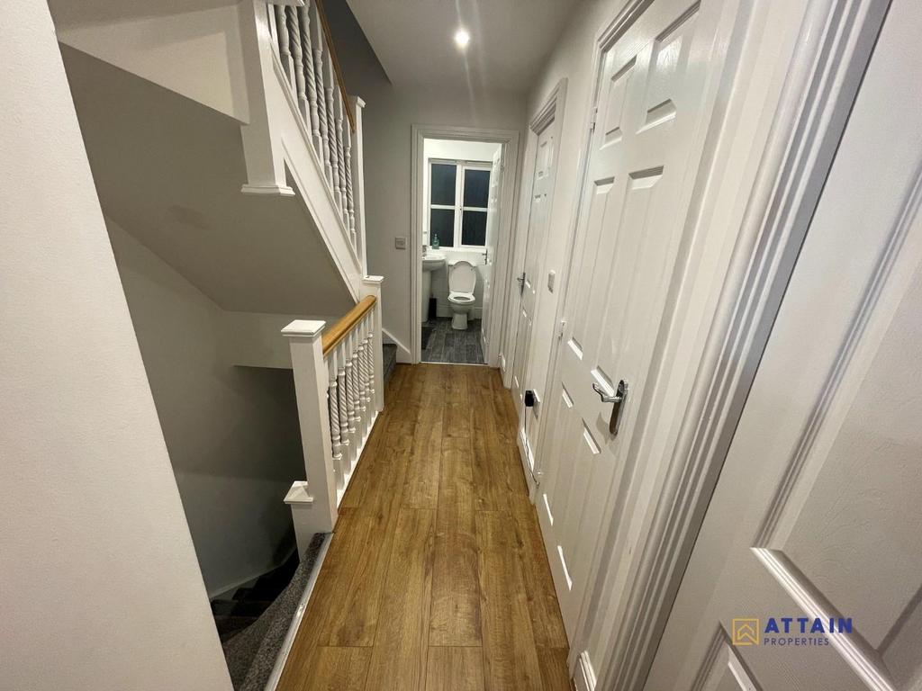 Bedroom 2 to Bathroom.jpg
