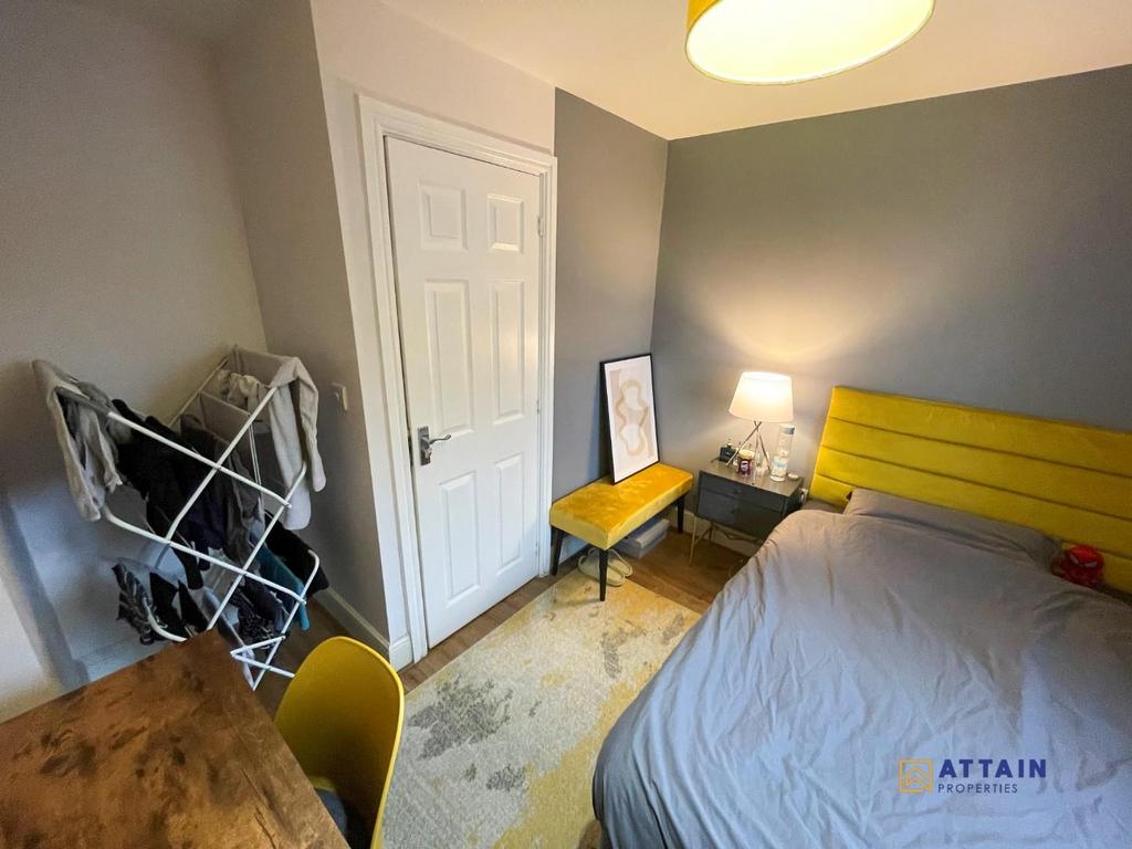 Bedroom 2 Alt.jpg