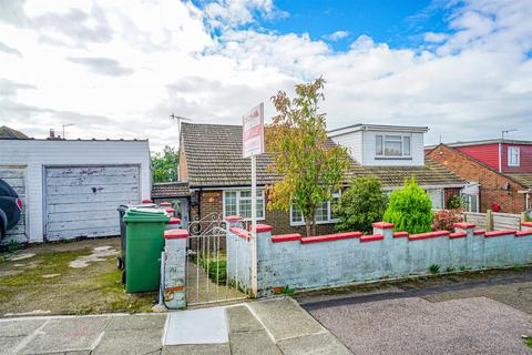 2 bedroom semi-detached bungalow for sale, Richland Close, Hastings