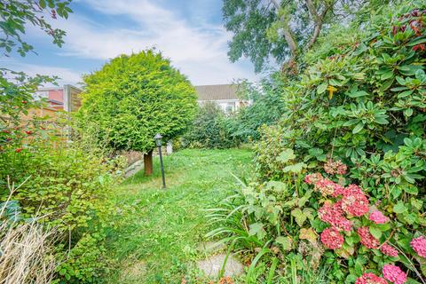 2 bedroom semi-detached bungalow for sale, Richland Close, Hastings