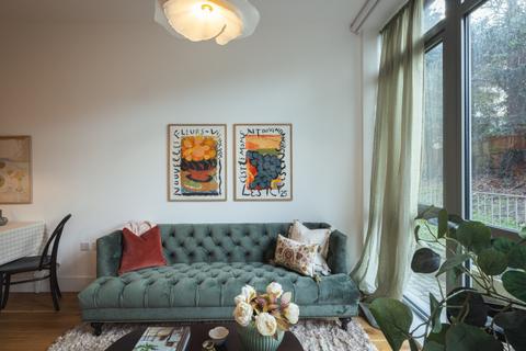 1 bedroom flat for sale, Plot F-02.02 at Fount Spring Place, Banstead Road, Purley CR8