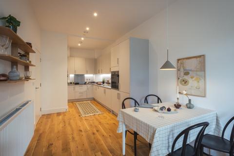1 bedroom flat for sale, Plot F-04.01 at Fount Spring Place, Banstead Road, Purley CR8