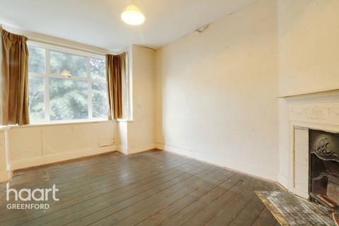 5 Derwent Road, London, W5 4TN