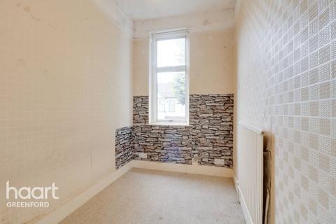 5 Derwent Road, London, W5 4TN