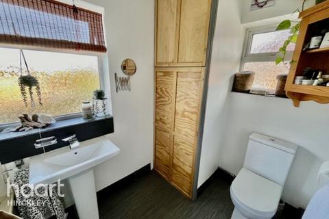 35 Cowper Road, Burbage, Hinckley, LE10 2LW
