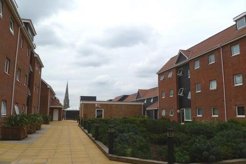 2 bedroom flat to rent, Nayland Court, Market Place, Romford, Essex, RM1